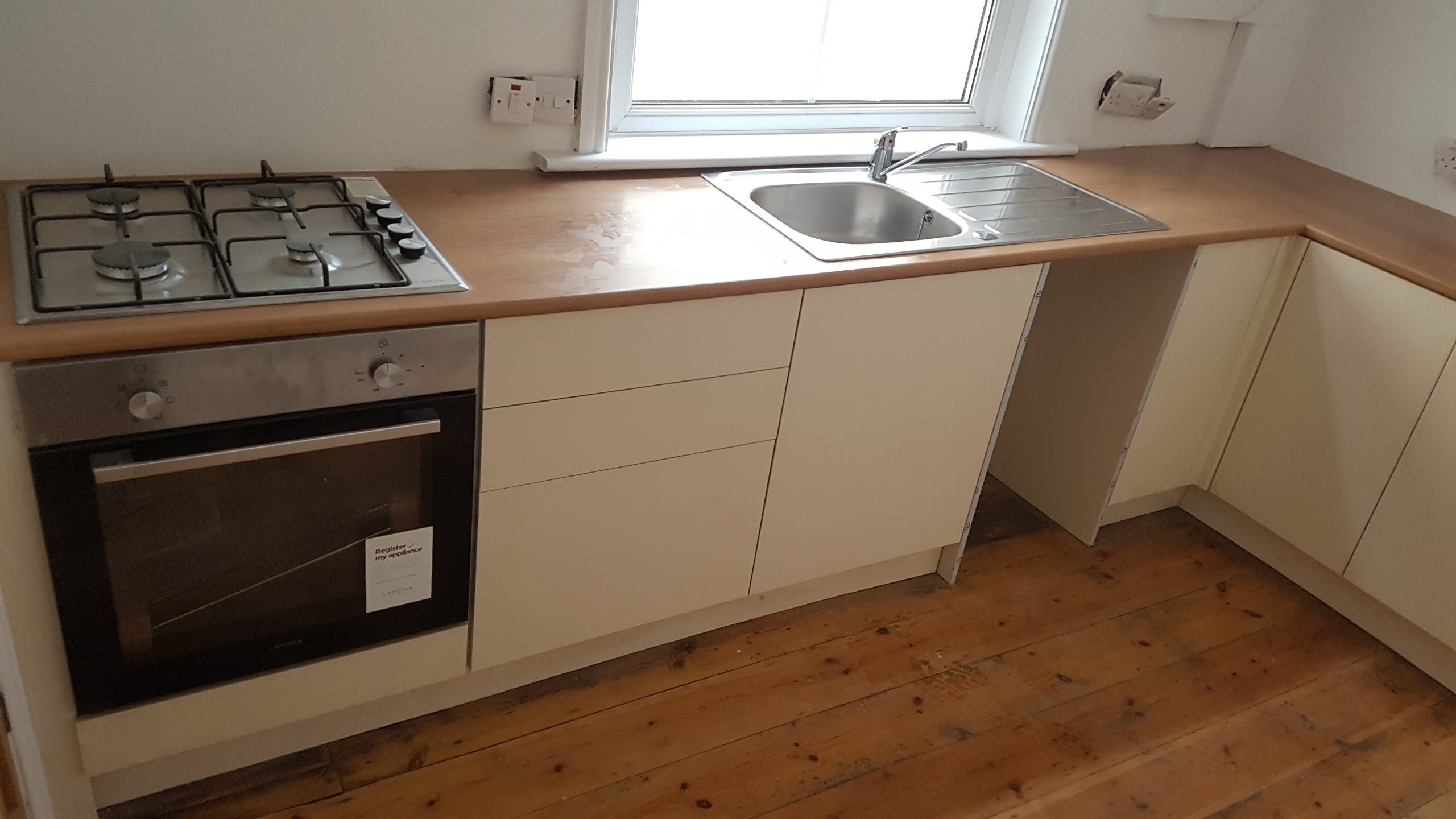 2 bed house to rent in Winchester Street, Taunton  - Property Image 4