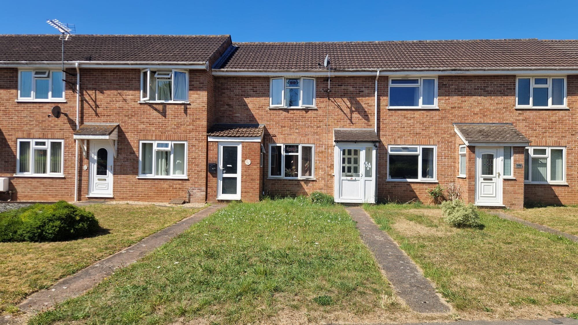 2 bed terraced house to rent in Lisieux Way, Taunton, TA1  - Property Image 2