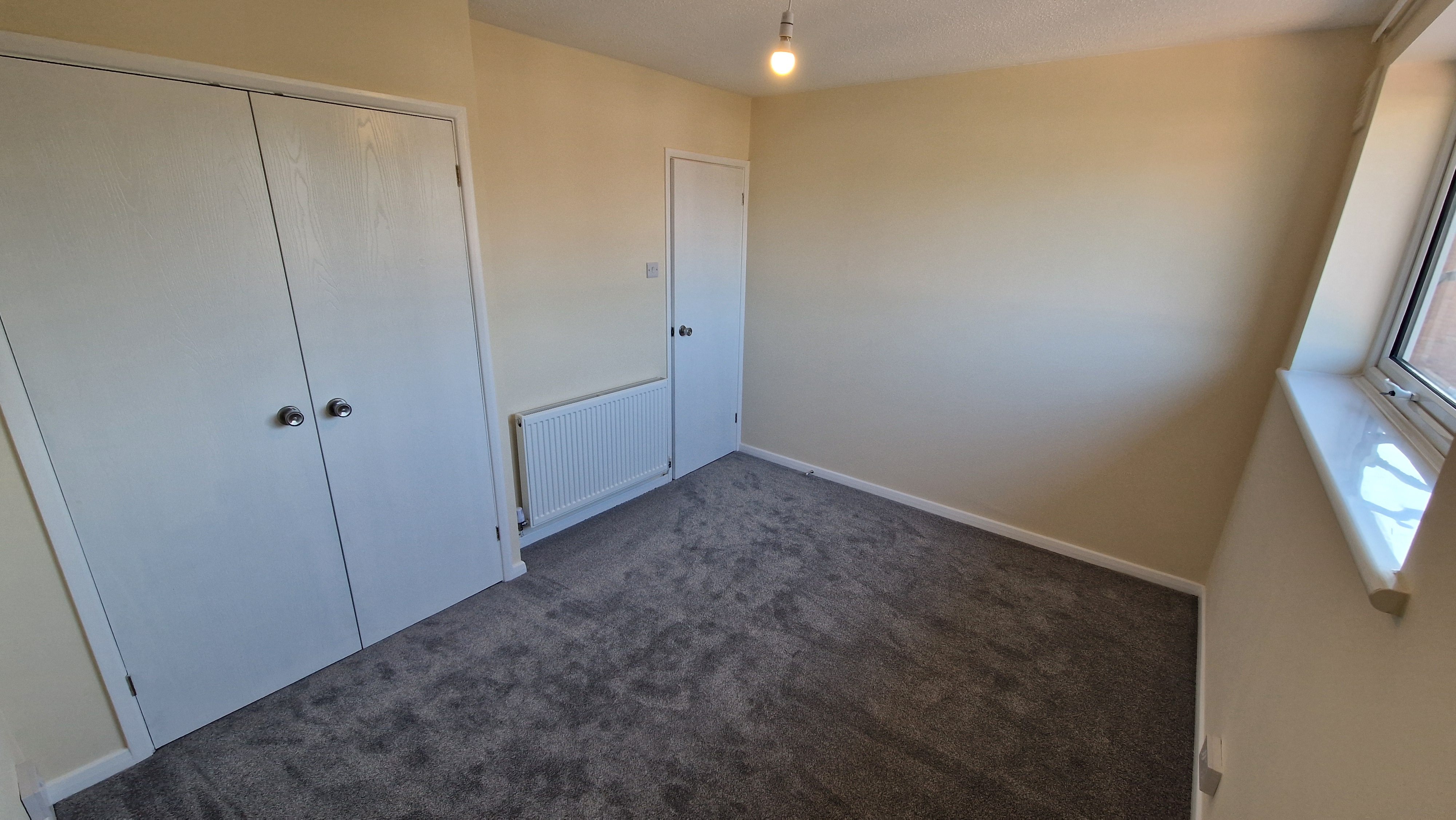 2 bed terraced house to rent in Gill Crescent, Taunton 5