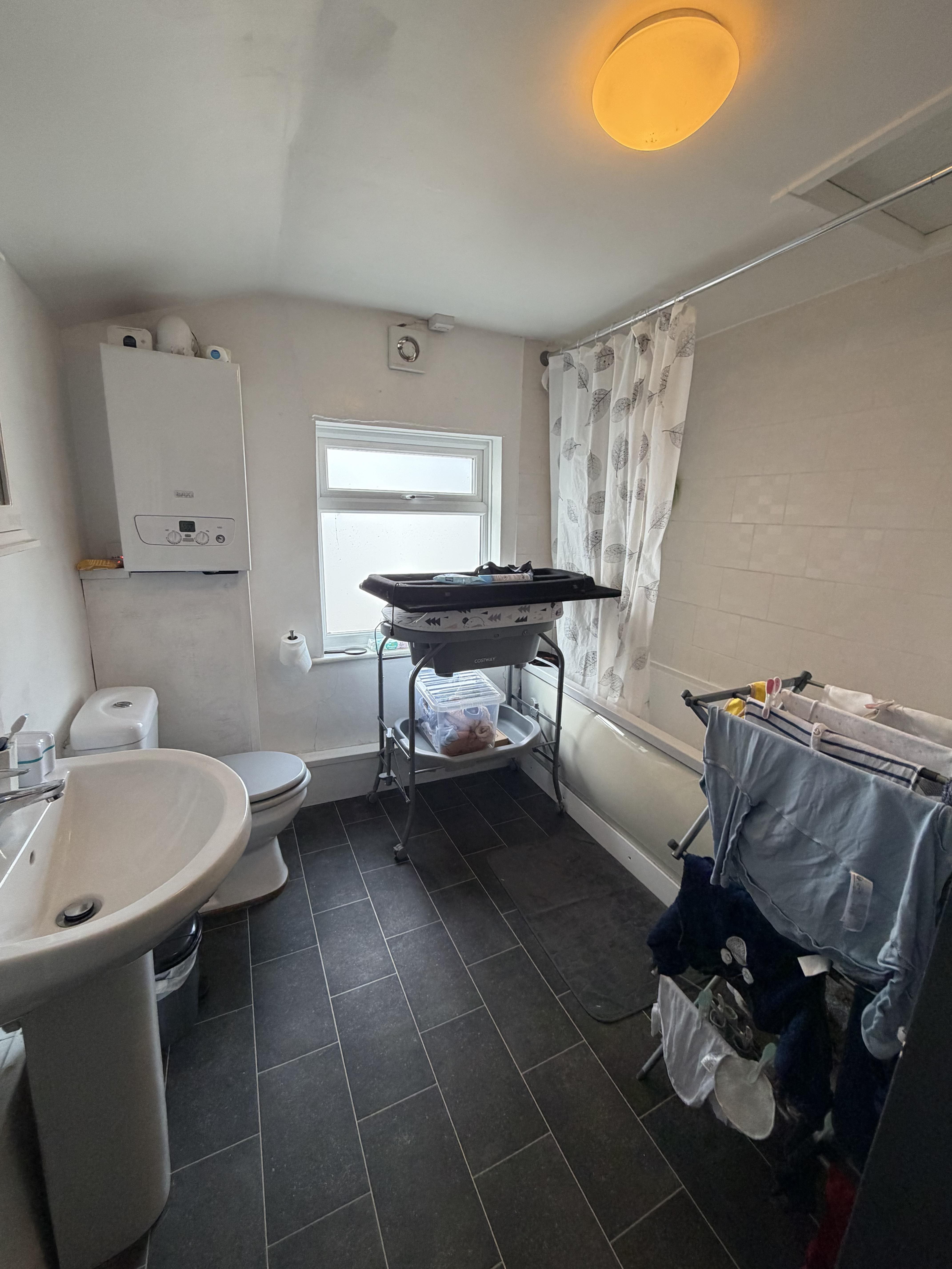 1 bed flat to rent in Station Road, Taunton, TA1 5