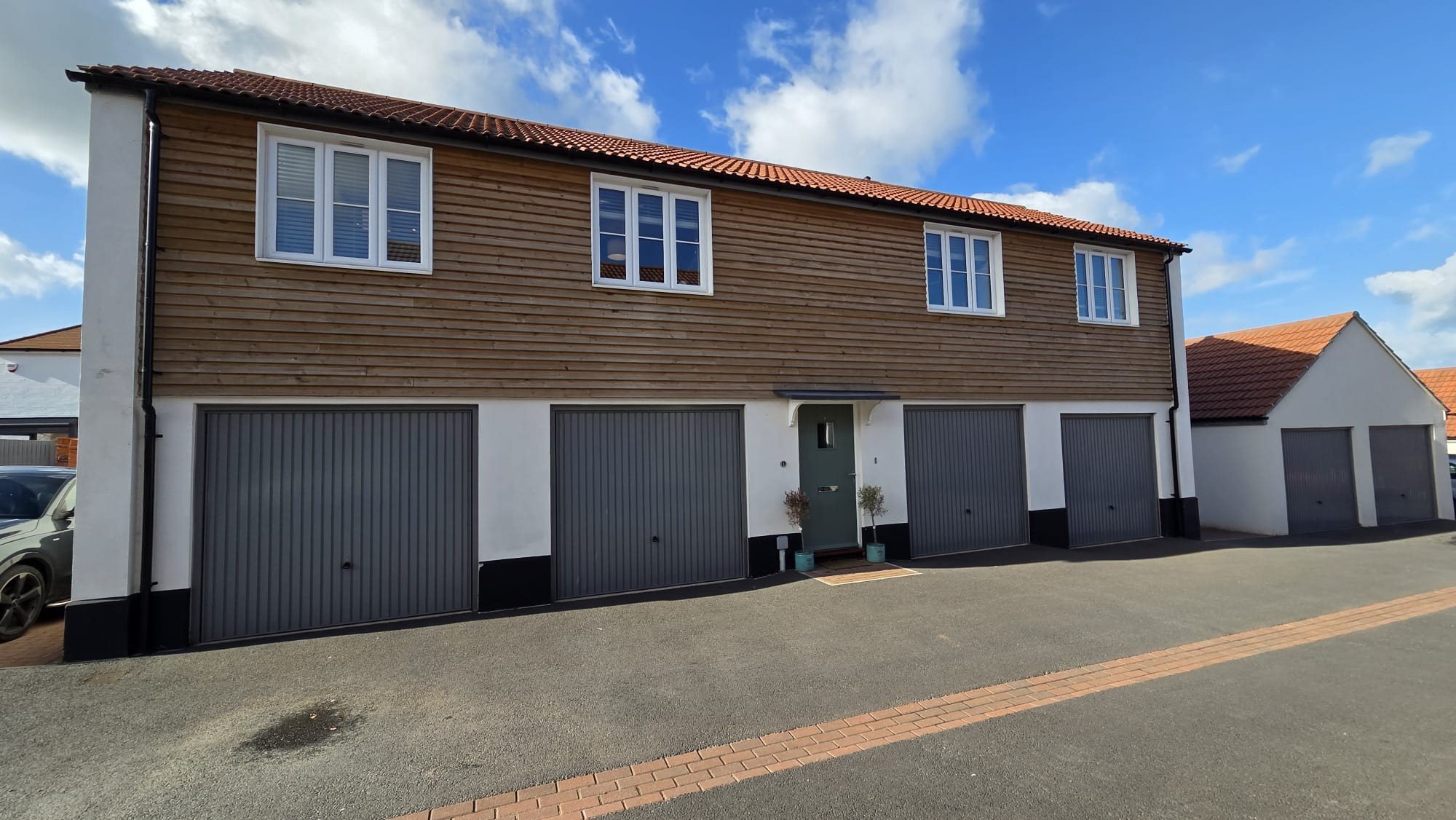 2 bed flat to rent in Shapland Court, Shapland Road, TA21 - Property Image 1