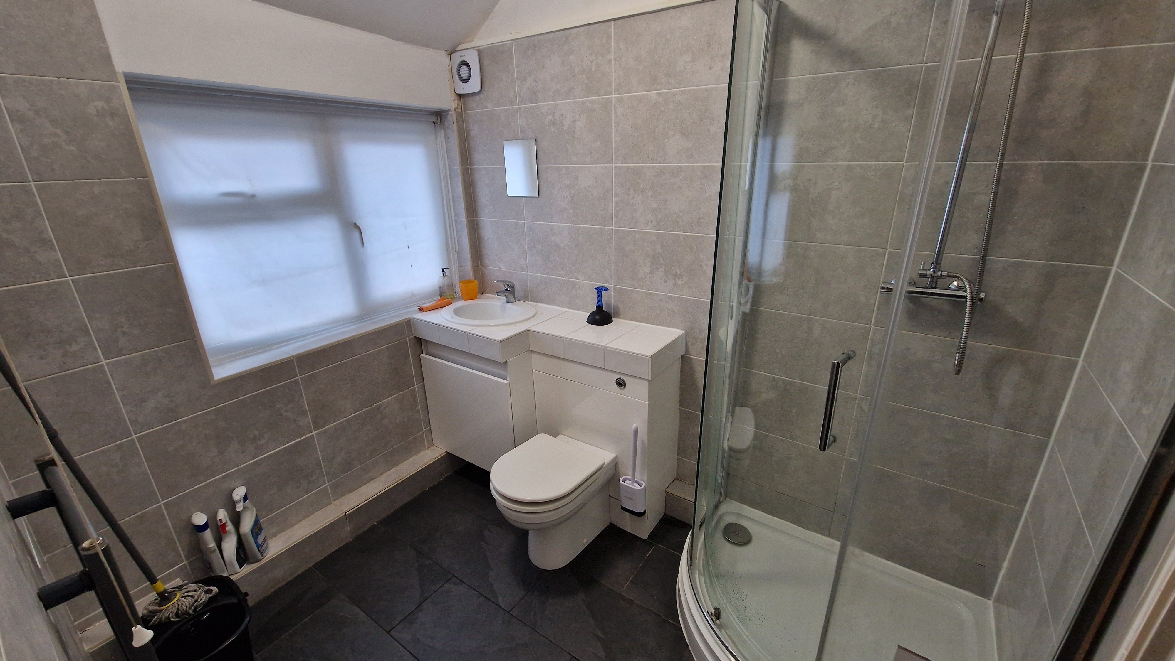 1 bed house / flat share to rent in Belvedere Road 6