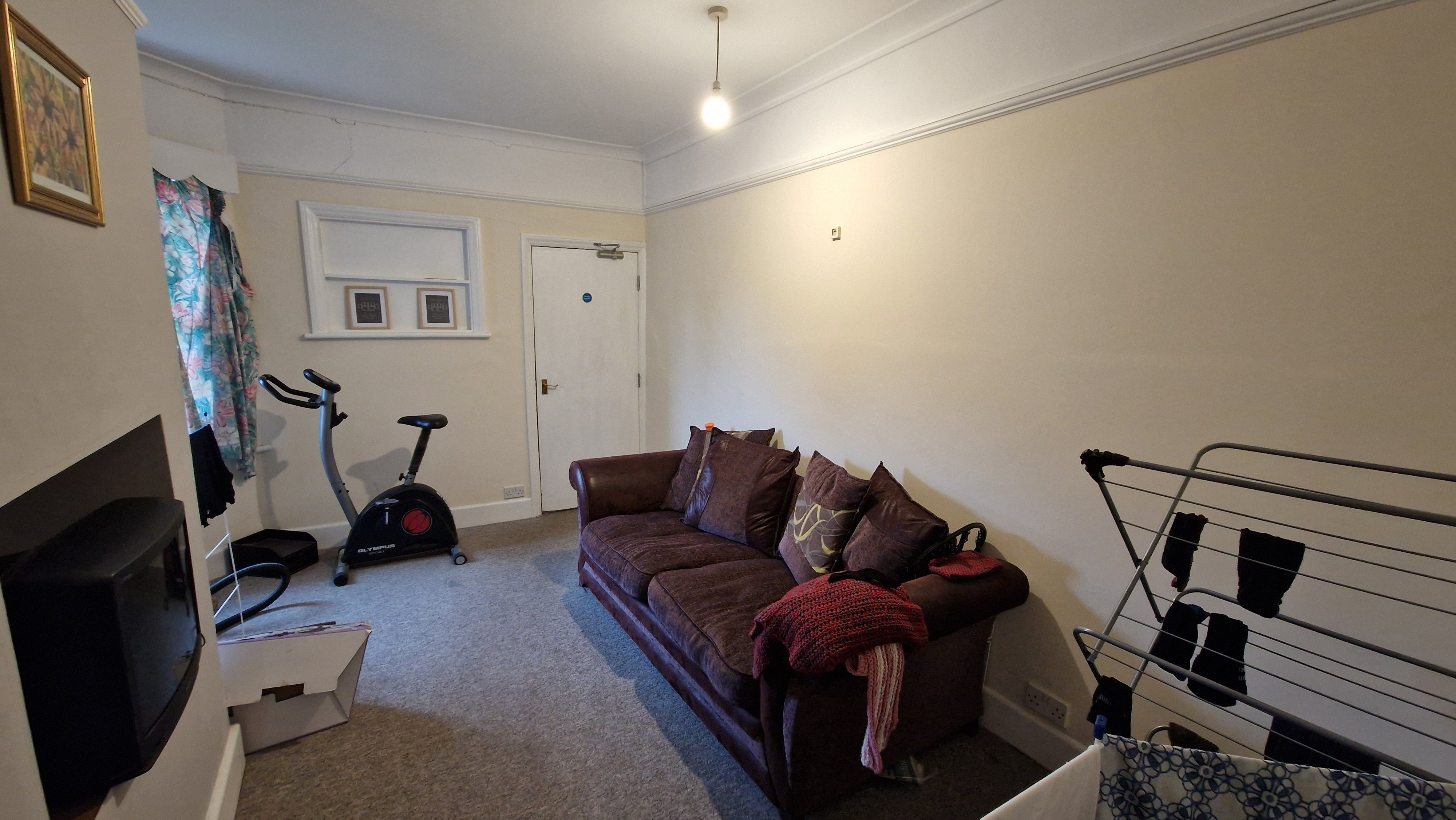 1 bed house / flat share to rent in Belvedere Road 2