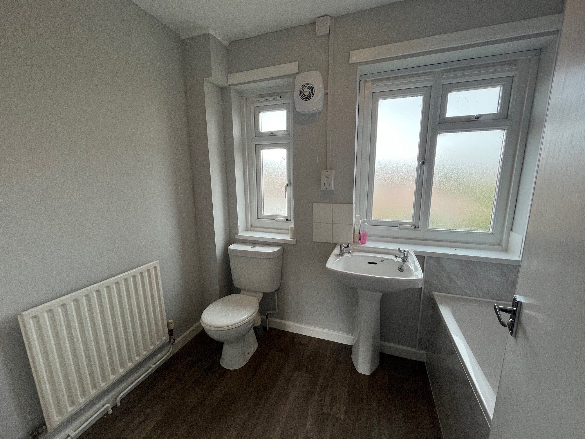 3 bed terraced house to rent in Charles Road, Yeovil , BA21 8