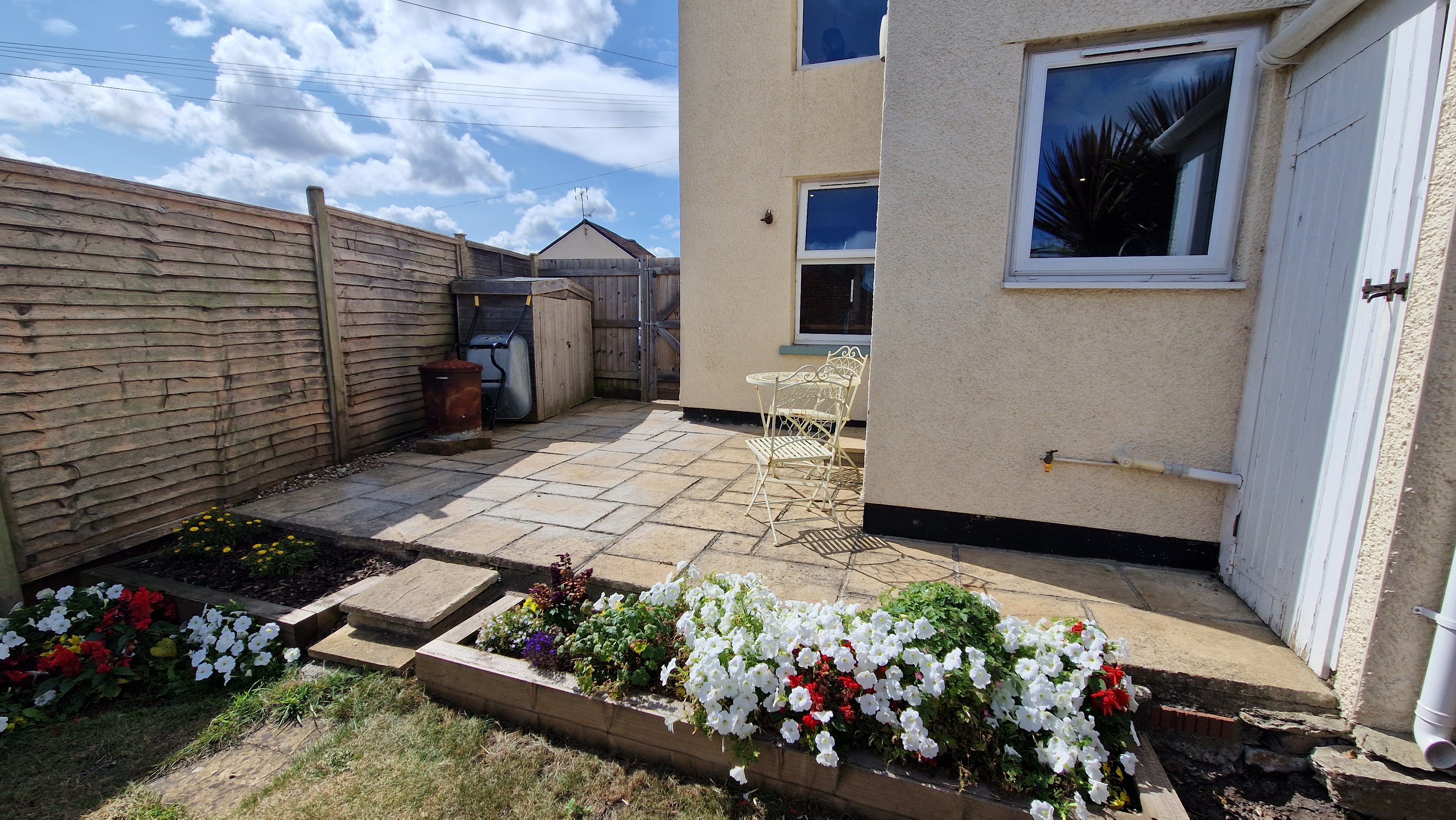 2 bed end of terrace house to rent in Cherry Grove, Taunton 10