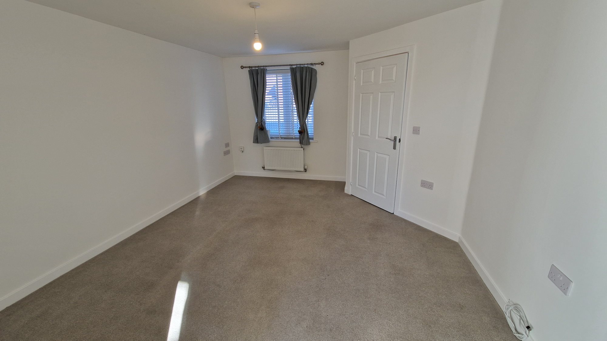 3 bed terraced house to rent in Channon Road, Monkton 2