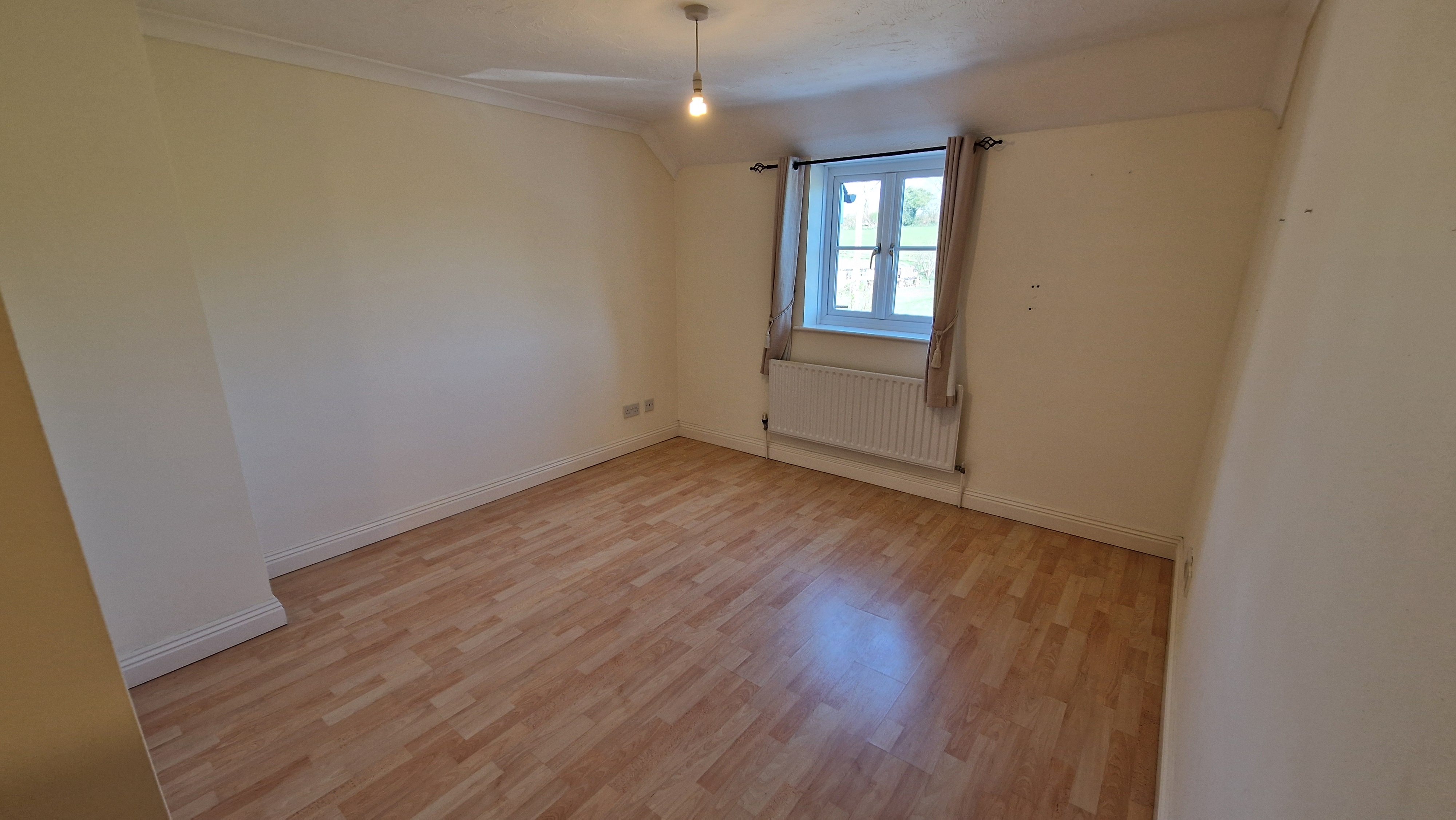 3 bed town house to rent in Meadow View,  Holywell Lake, TA21  - Property Image 7
