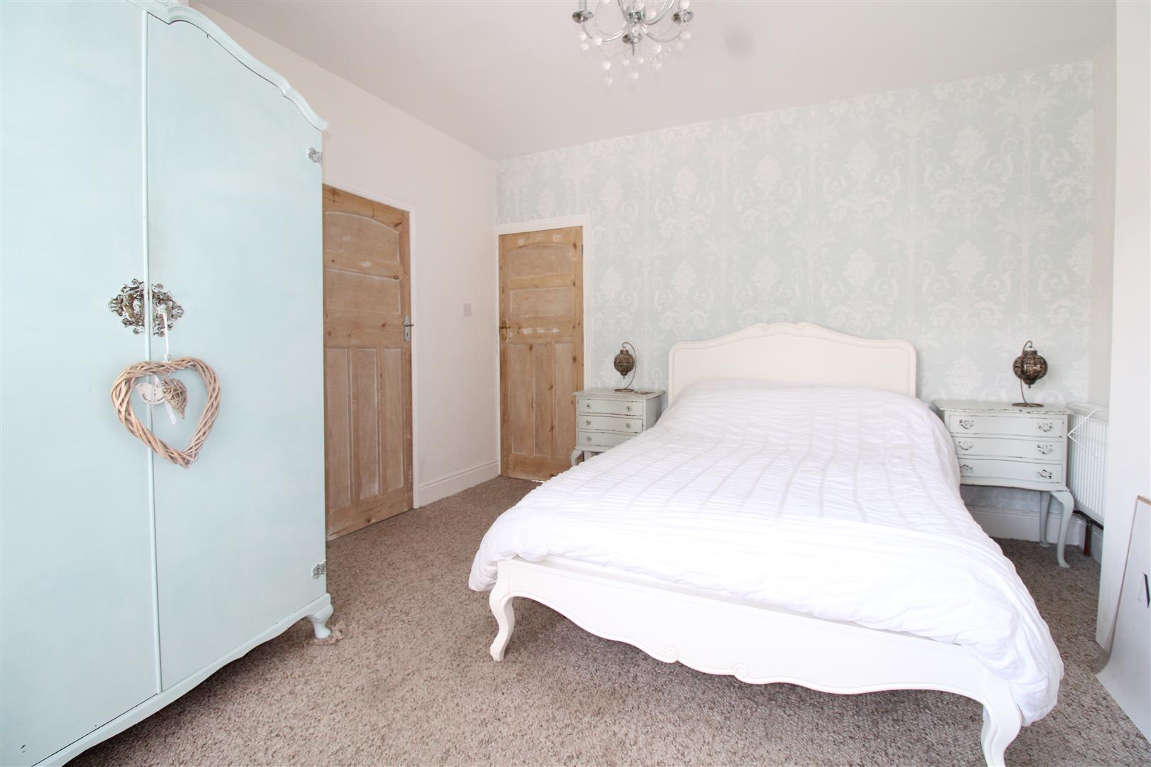 3 bed semi-detached house for sale in Cathcart Road, Stourbridge  - Property Image 11