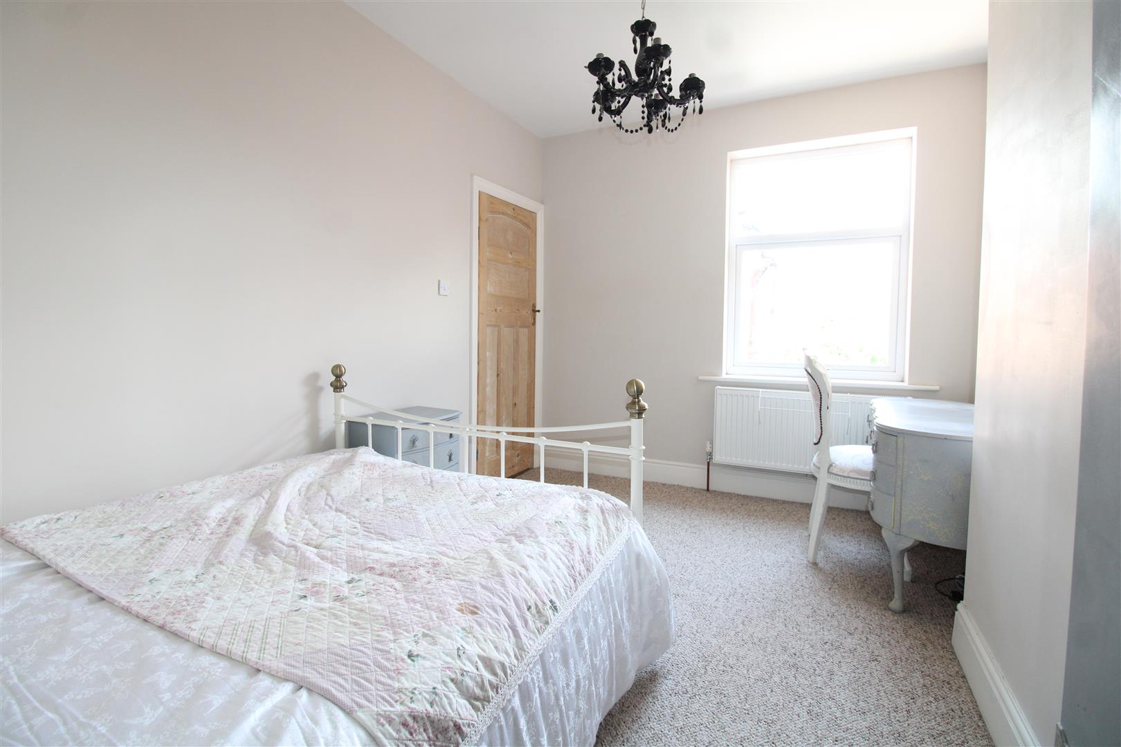 3 bed semi-detached house for sale in Cathcart Road, Stourbridge  - Property Image 14