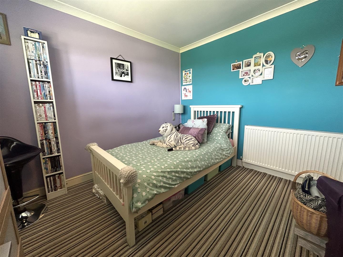 3 bed terraced house for sale in Waverley Crescent, Romsley Halesowen  - Property Image 9