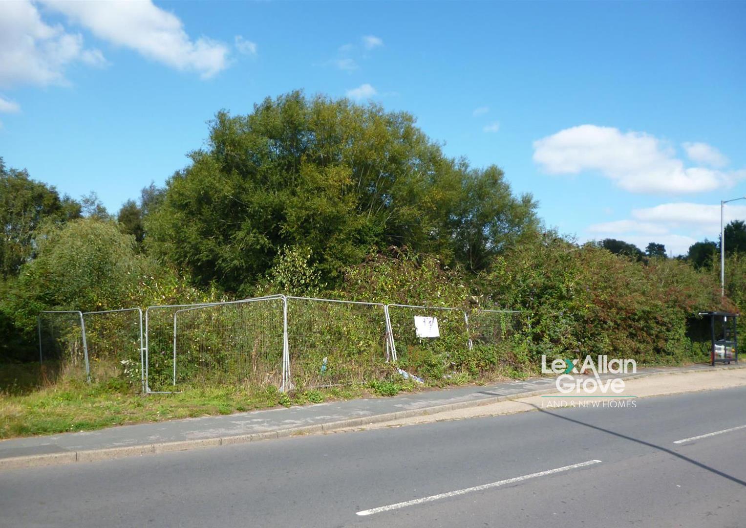 Land (residential) for sale in Hartlebury Road, Stourport-On-Severn - Property Image 1