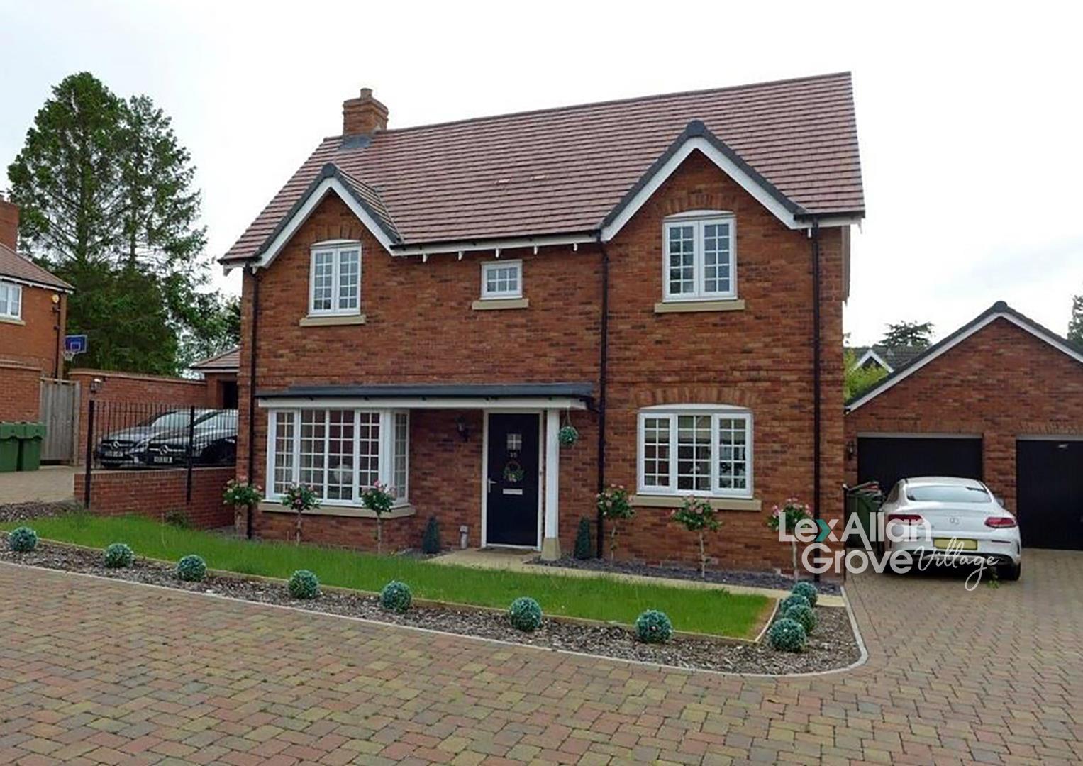 3 bed detached house for sale in Amphlett Close, Stourbridge  - Property Image 1