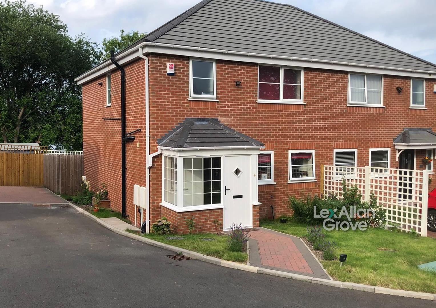 3 bed  for sale in Stourbridge Road, Dudley, DY1 