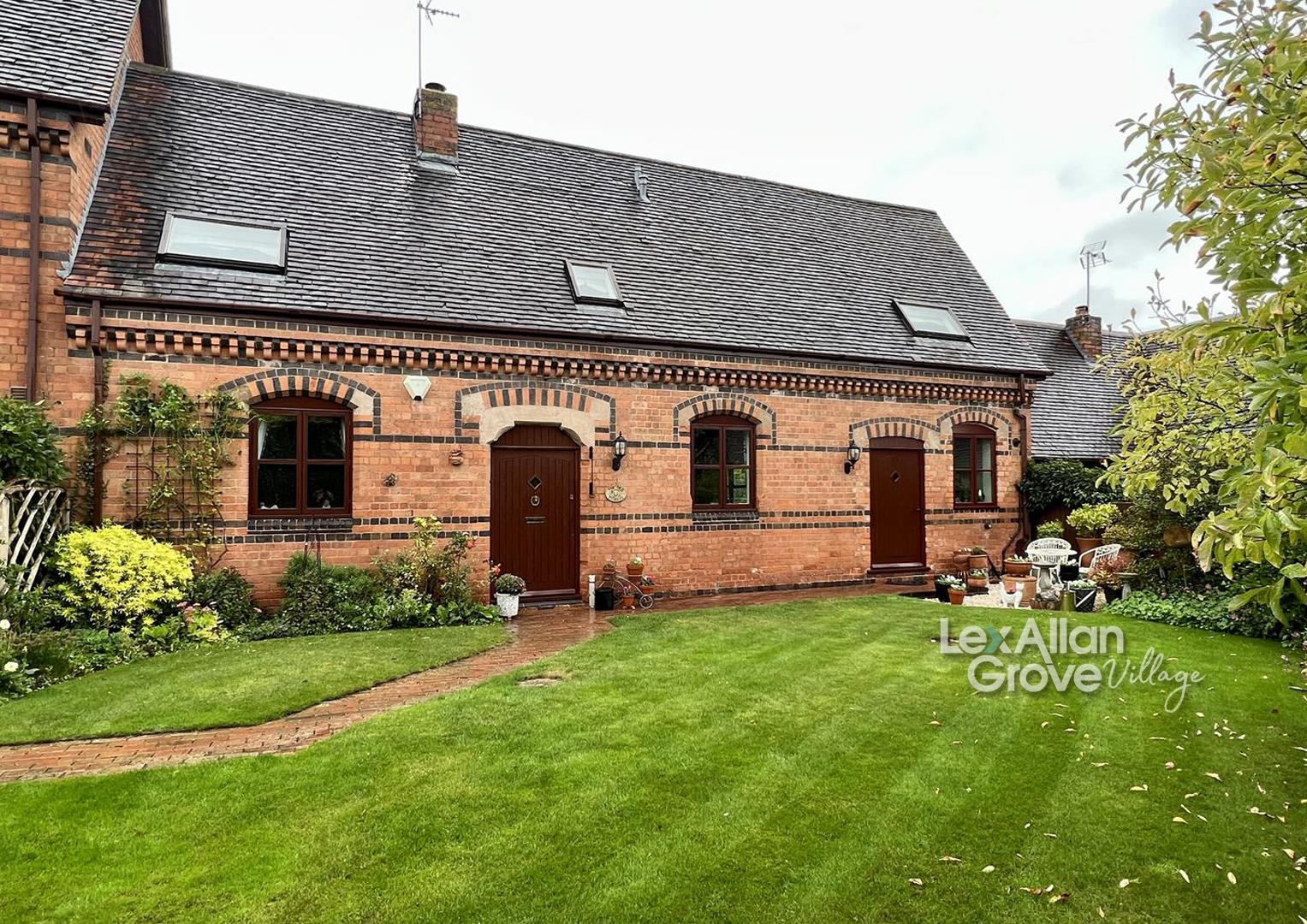 3 bed barn conversion for sale in Off Waggon Lane, Kidderminster - Property Image 1