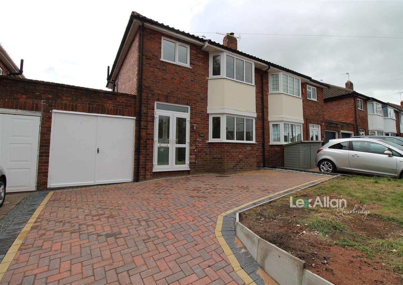 3 bed  for sale in The Broadway, Stourbridge, DY8 