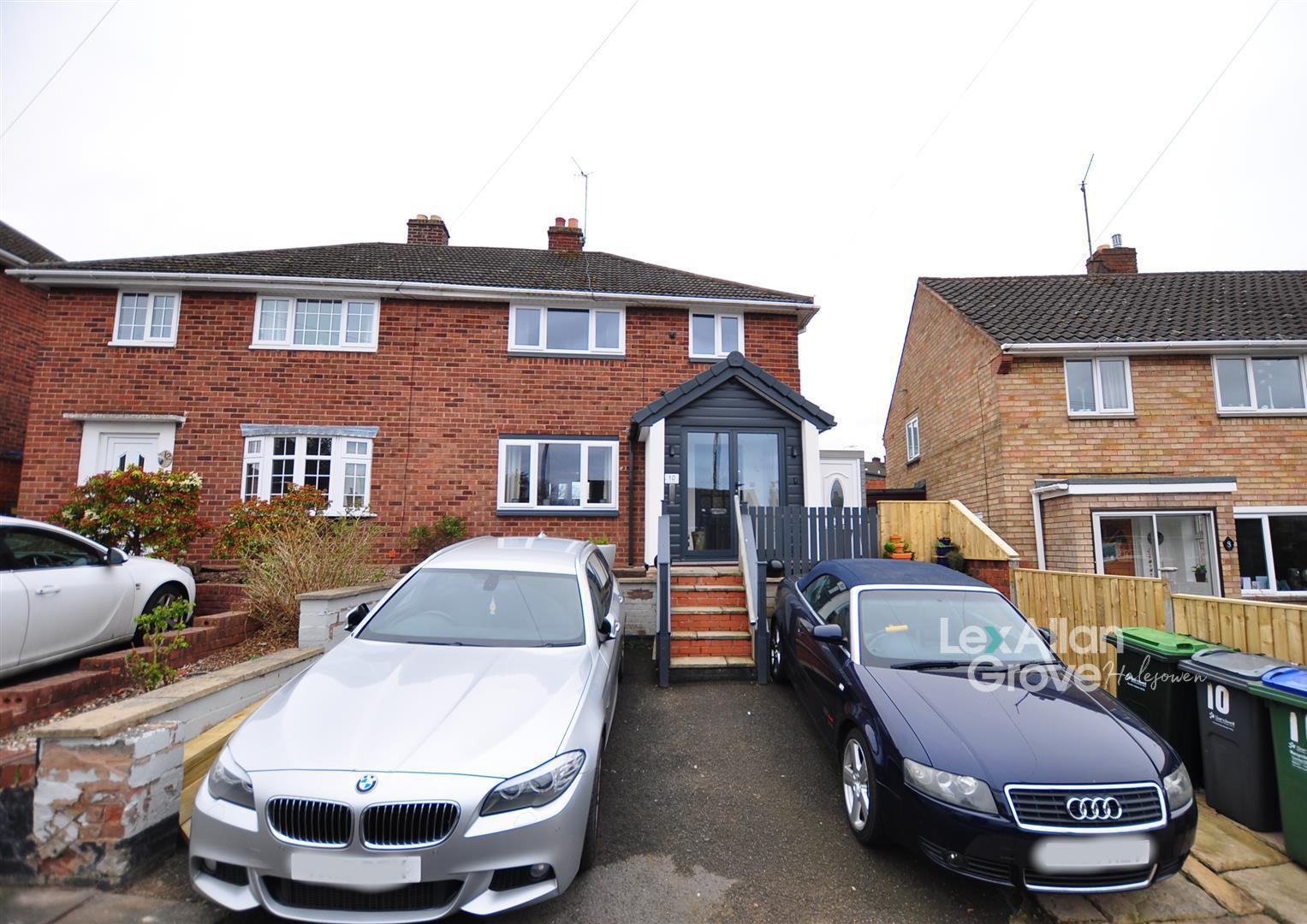 3 bed  for sale in Norwood Avenue, Cradley Heath, B64 
