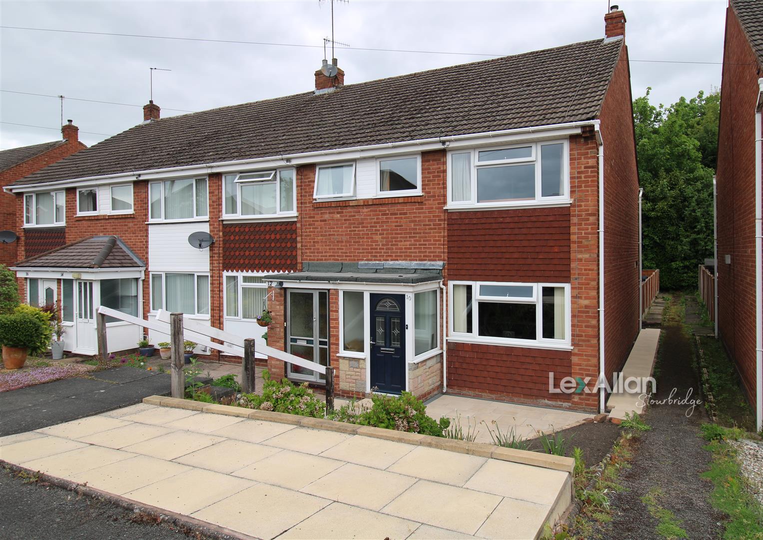 3 bed  for sale in Pargeter Street, Stourbridge, DY8 