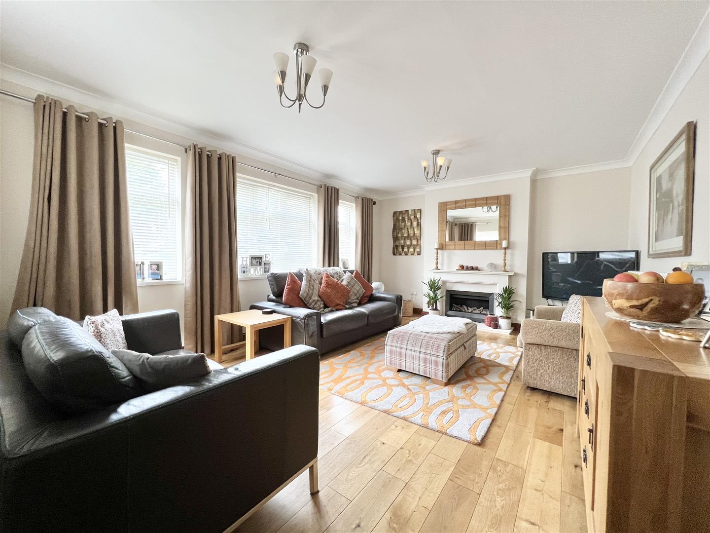 3 bed house for sale in Worcester Road, Stourbridge  - Property Image 3