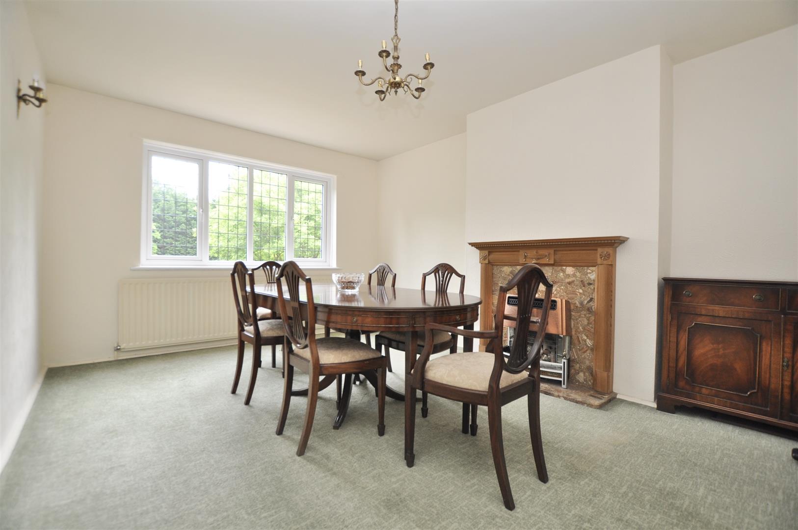 5 bed house for sale in Bromwich Lane, Stourbridge  - Property Image 7