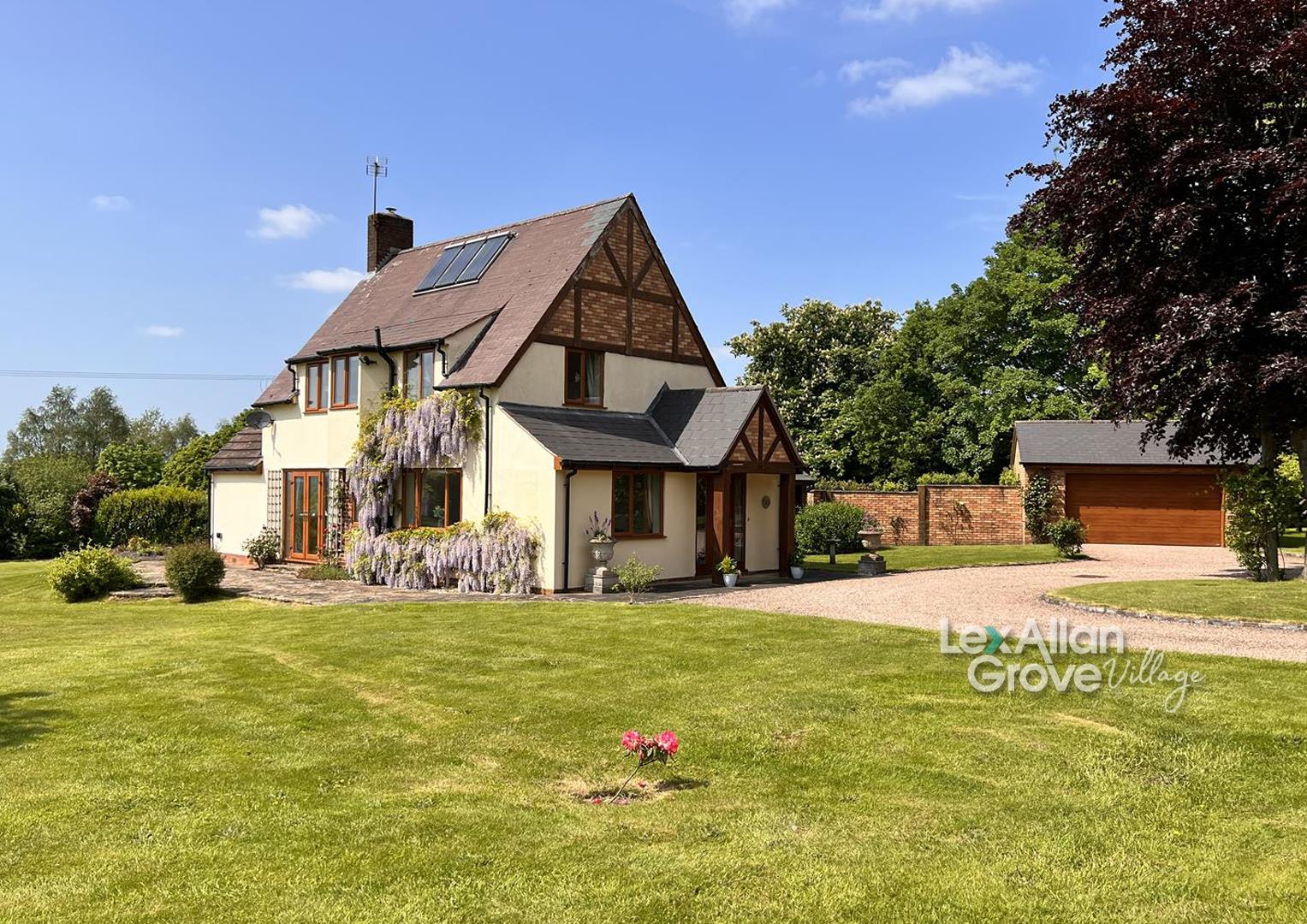 4 bed detached house for sale in Holy Cross Lane, Stourbridge  - Property Image 37