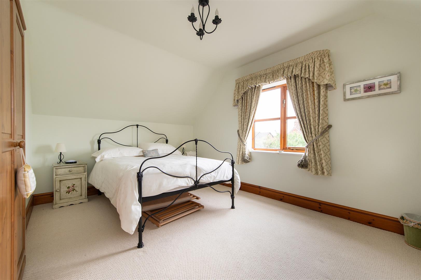 4 bed detached house for sale in Briar Hill, Nr Kidderminster  - Property Image 26