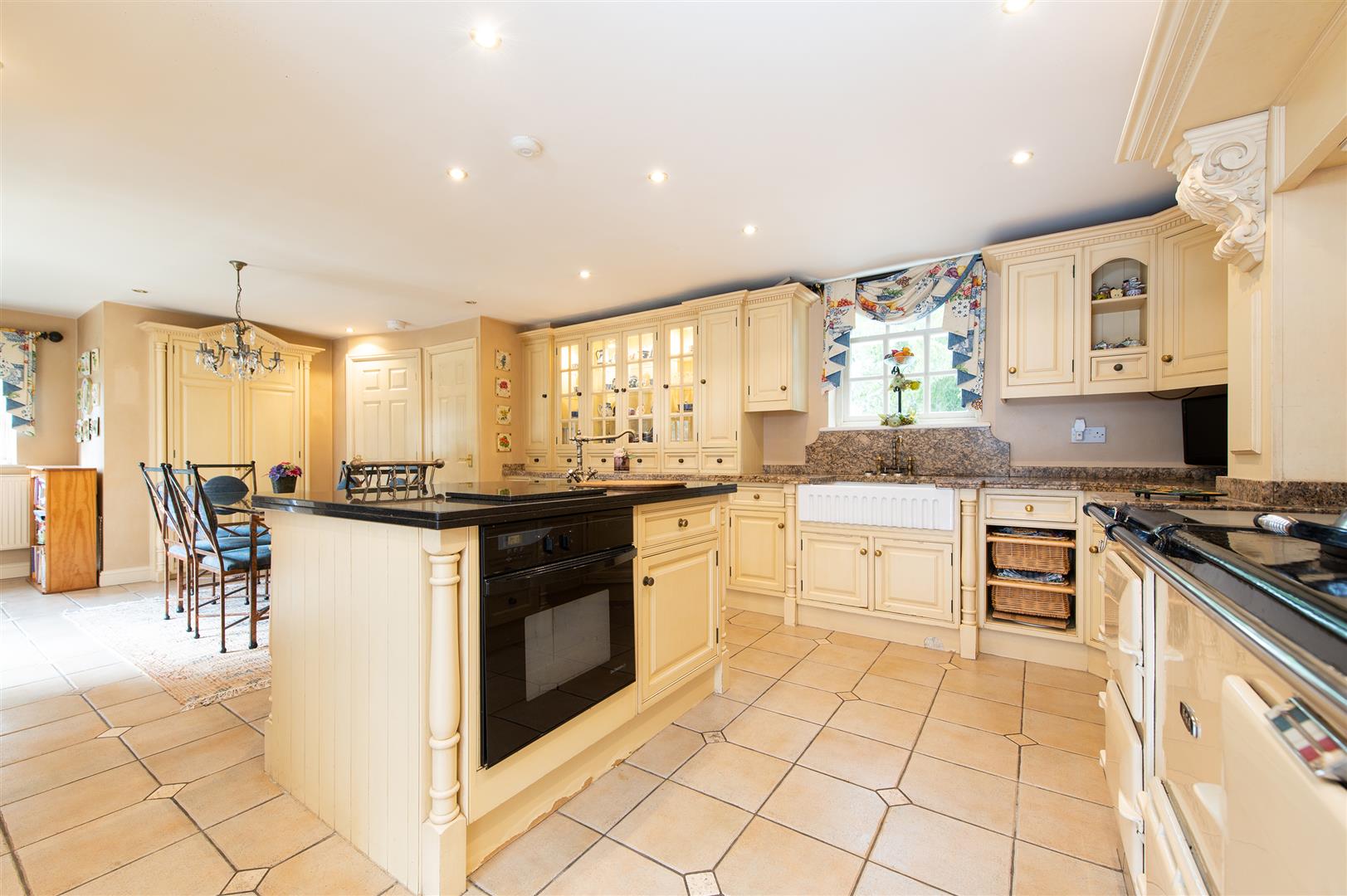 5 bed detached house for sale in Dunsley Road, Stourbridge  - Property Image 12