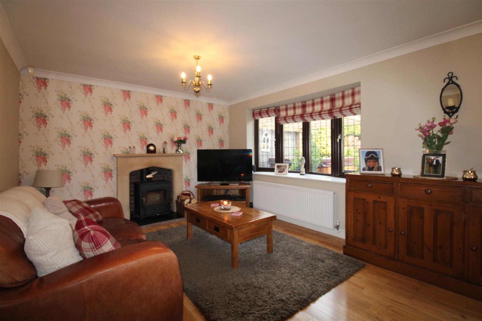 3 bed detached house for sale  - Property Image 4