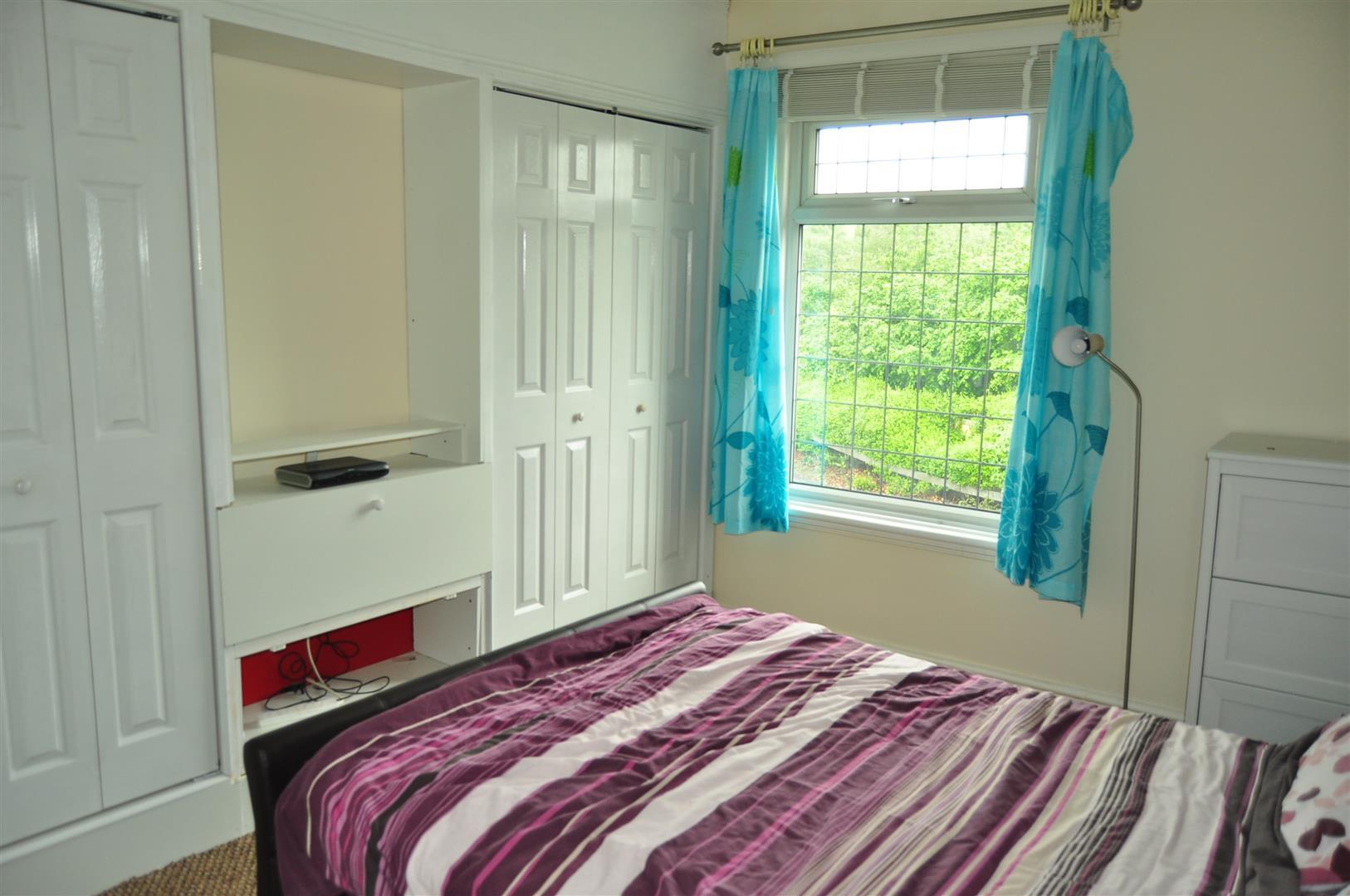 2 bed terraced house for sale in Coombs Road, Halesowen  - Property Image 4