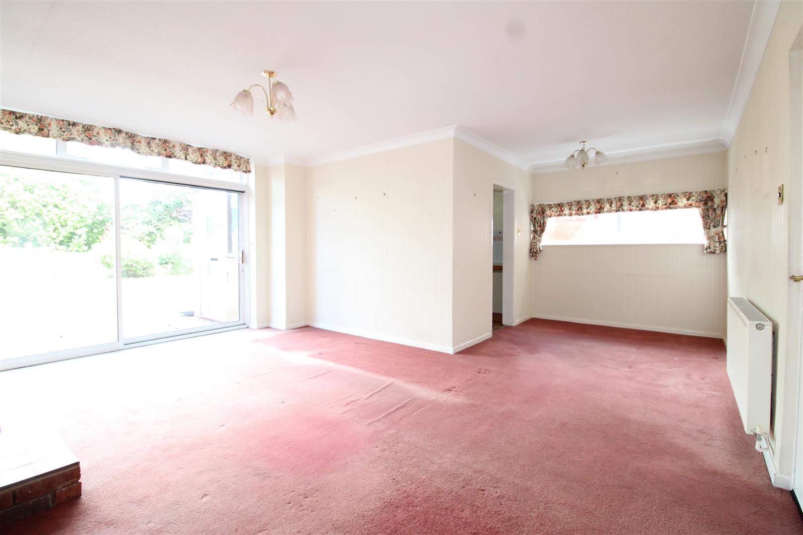 3 bed semi-detached house for sale in Portland Drive, Stourbridge  - Property Image 3