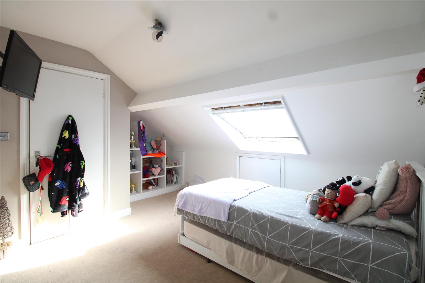 4 bed semi-detached house for sale in Heath Lane, Stourbridge  - Property Image 14