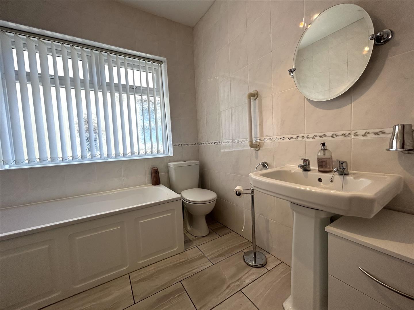 2 bed detached bungalow for sale in Station Road, Cradley Heath  - Property Image 11