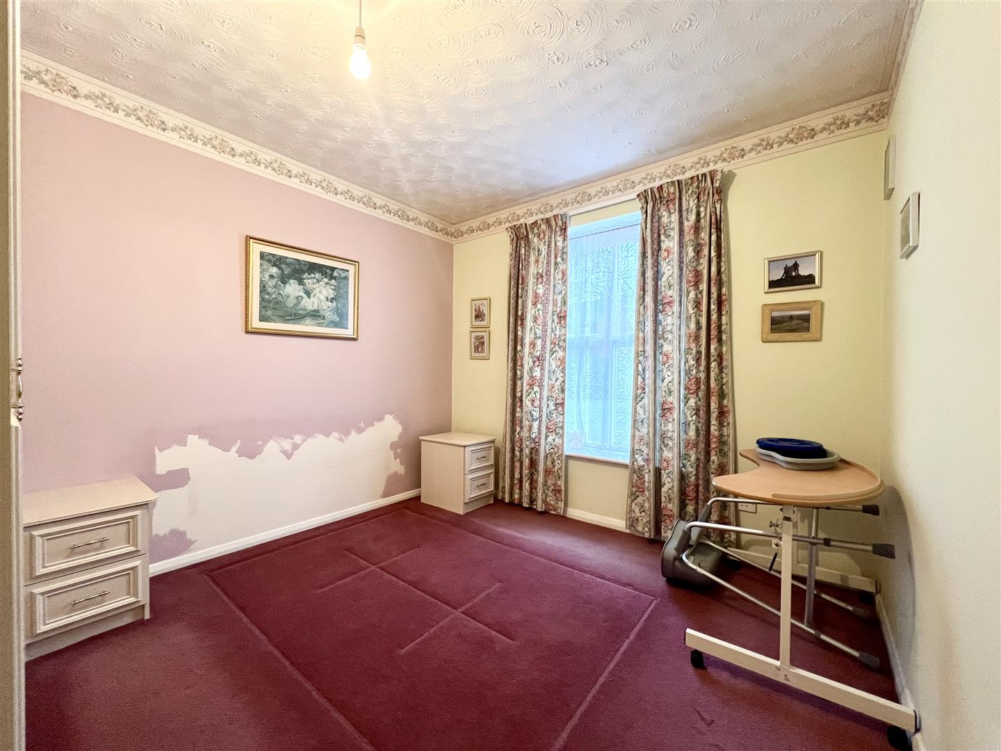 2 bed flat for sale in Victoria Gardens, Cradley Heath  - Property Image 7