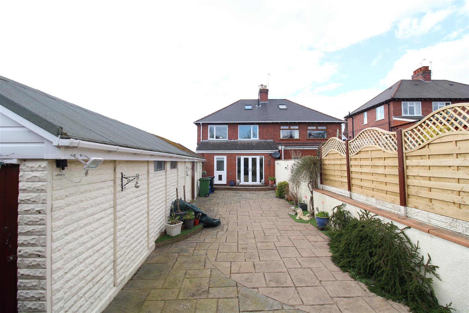 3 bed semi-detached house for sale in Perrins Lane, Stourbridge  - Property Image 22