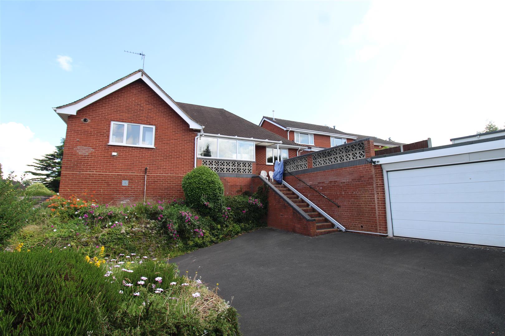 3 bed detached bungalow for sale in Tall Trees Drive, Stourbridge  - Property Image 20