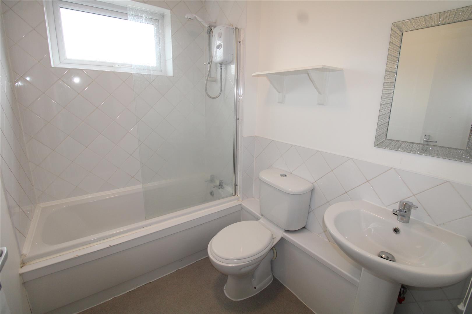 2 bed apartment for sale in Clark Street, Stourbridge  - Property Image 7