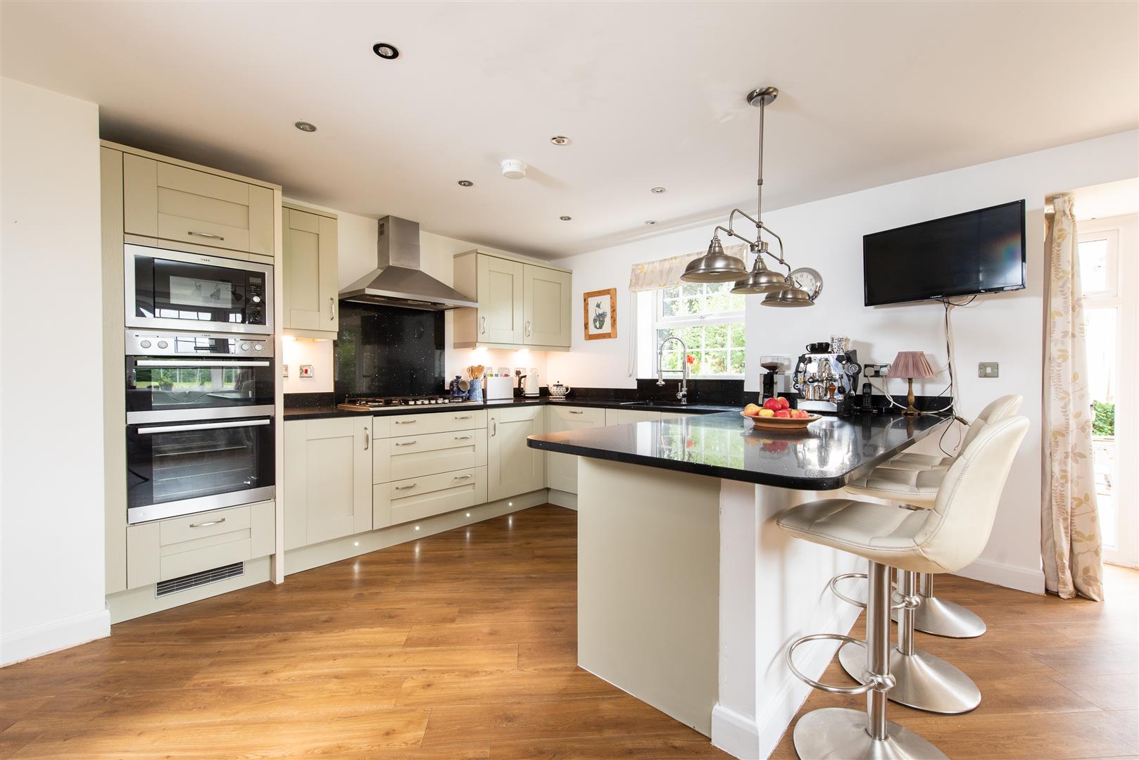 5 bed detached house for sale in Prince  Mews, Stourbridge  - Property Image 5