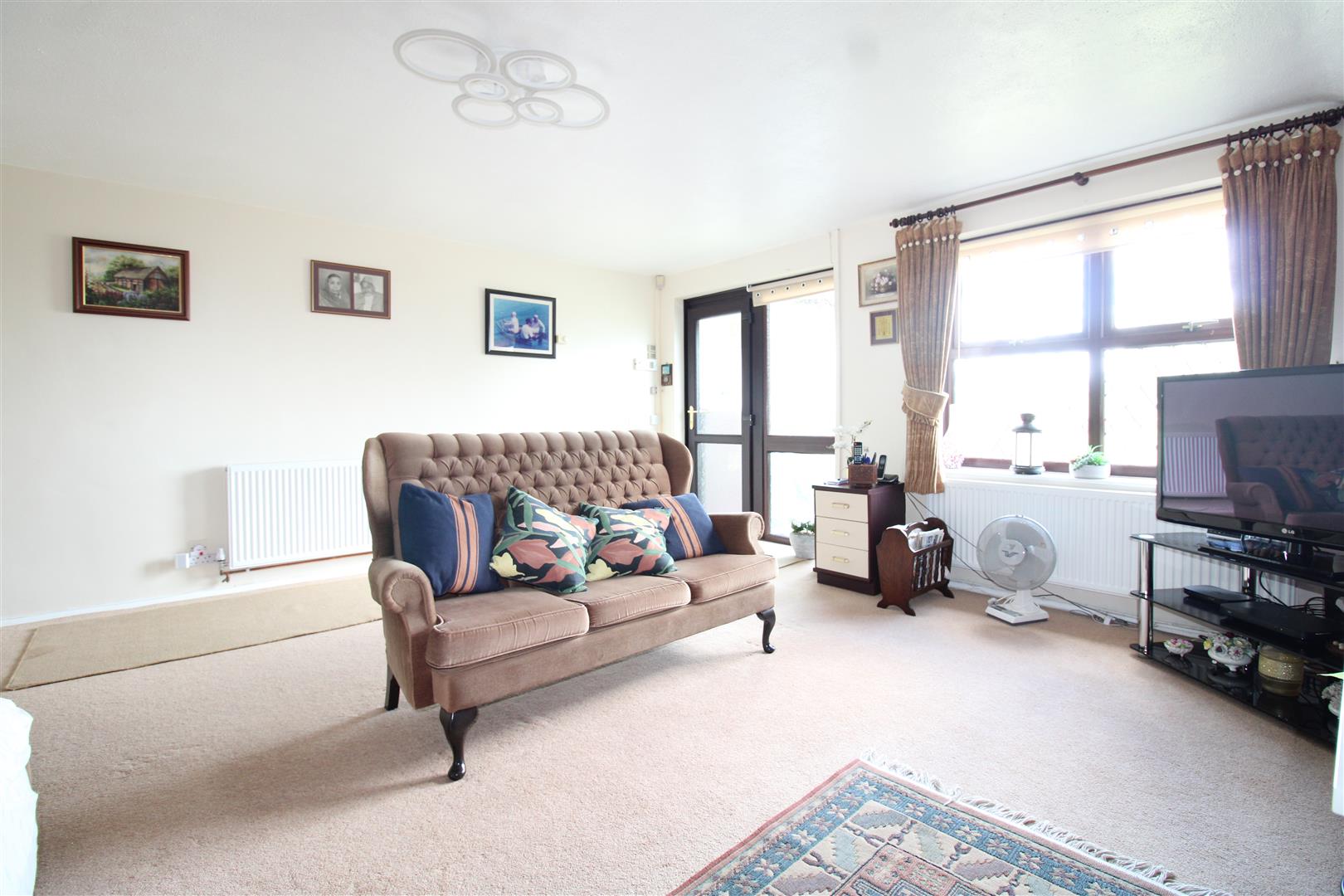 3 bed semi-detached bungalow for sale in Woods Lane, Brierley Hill  - Property Image 5