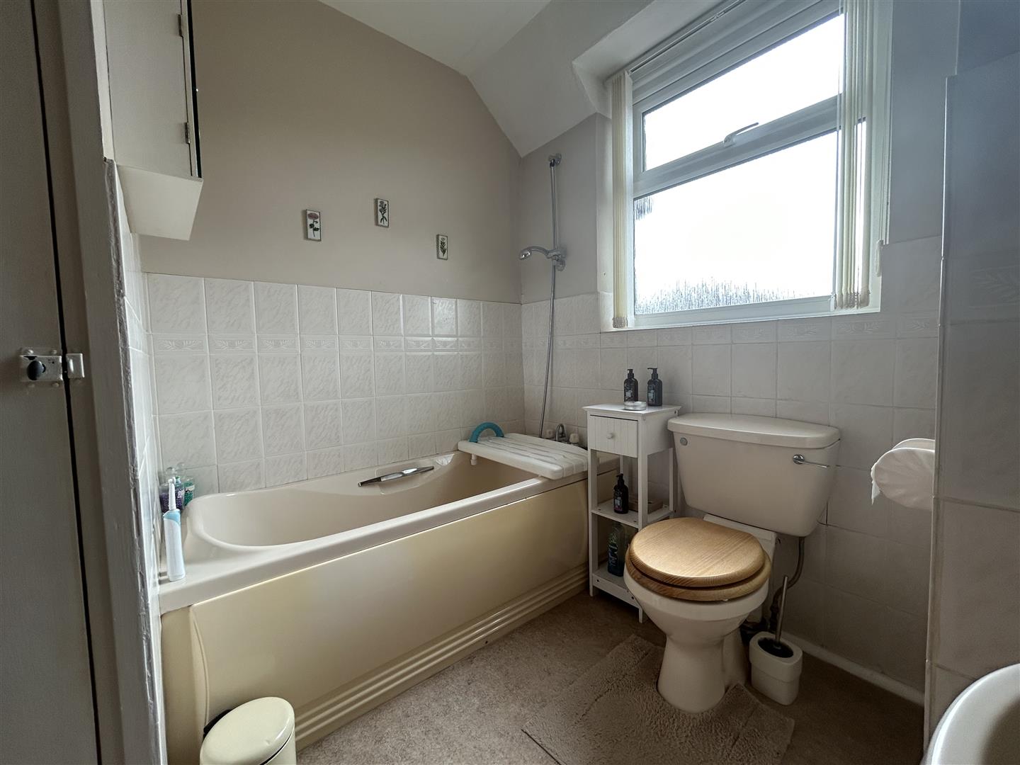 3 bed semi-detached house for sale in Belbroughton Road, Kidderminster  - Property Image 19