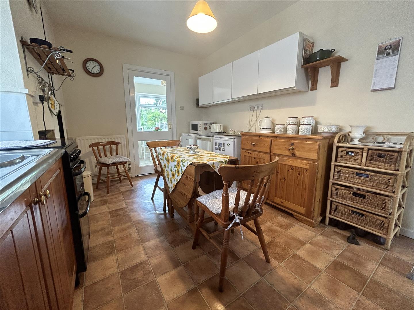 3 bed semi-detached house for sale in Belbroughton Road, Kidderminster  - Property Image 7