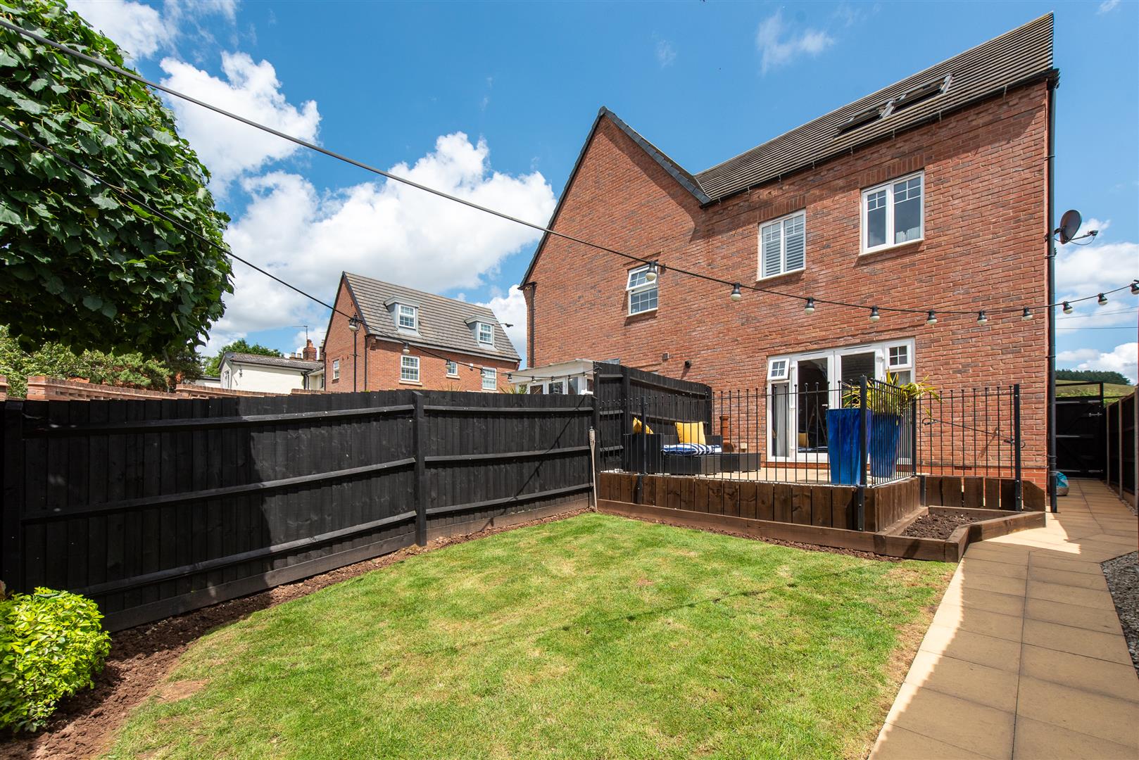 3 bed house for sale in Prince Mews, Stourbridge  - Property Image 27
