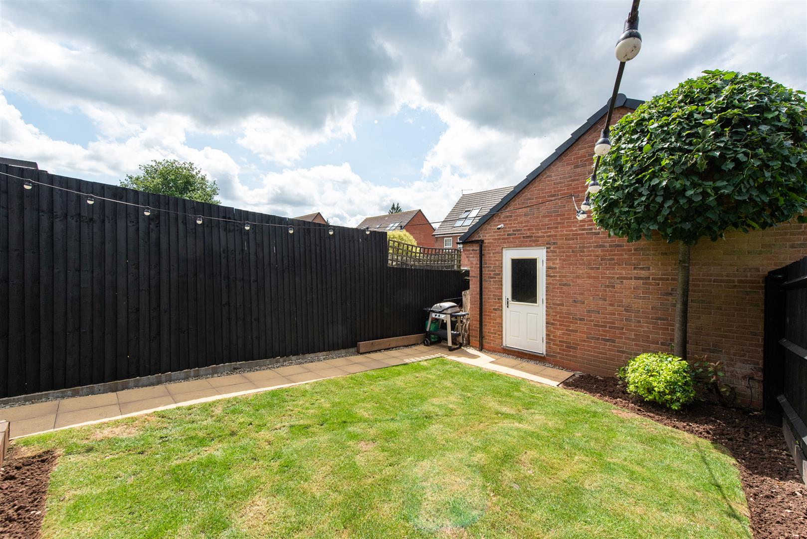 3 bed house for sale in Prince Mews, Stourbridge  - Property Image 25