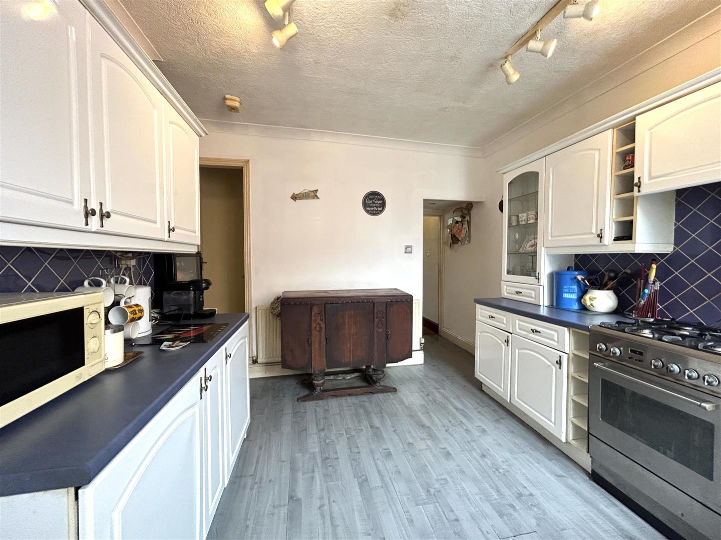 3 bed terraced house for sale in Summer Hill, Halesowen  - Property Image 3