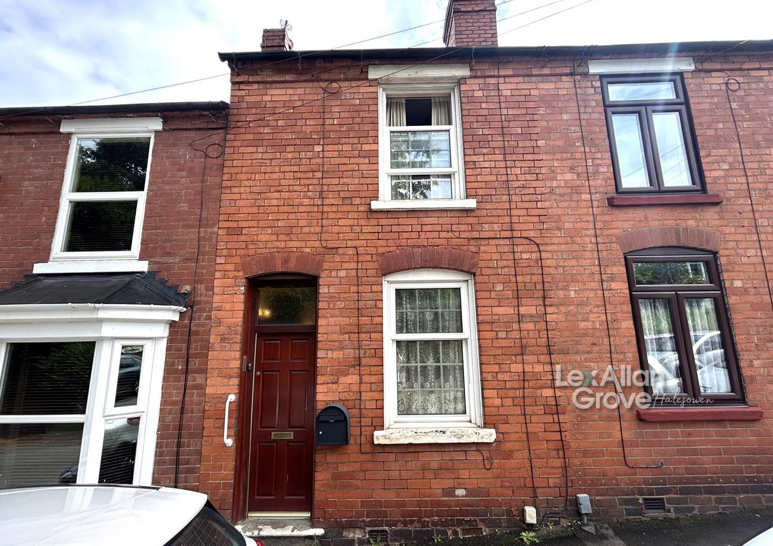 3 bed terraced house for sale in Summer Hill, Halesowen - Property Image 1