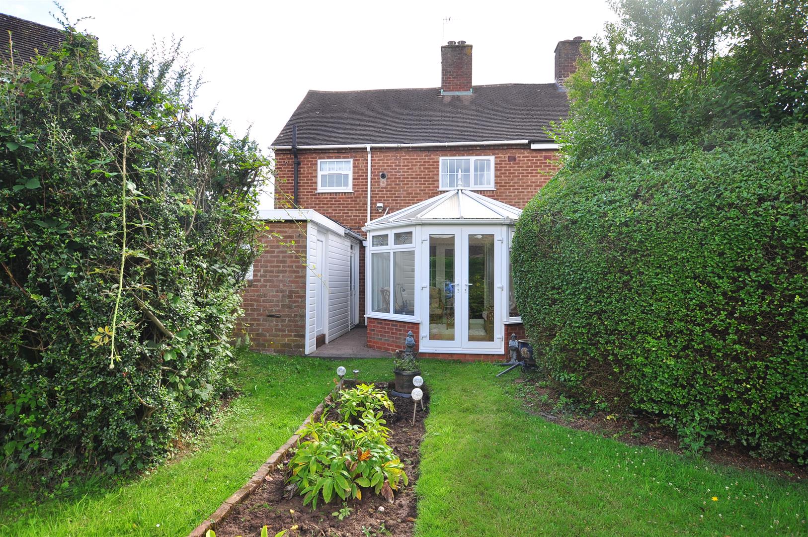 3 bed semi-detached house for sale in Kings Meadow, Stourbridge  - Property Image 15