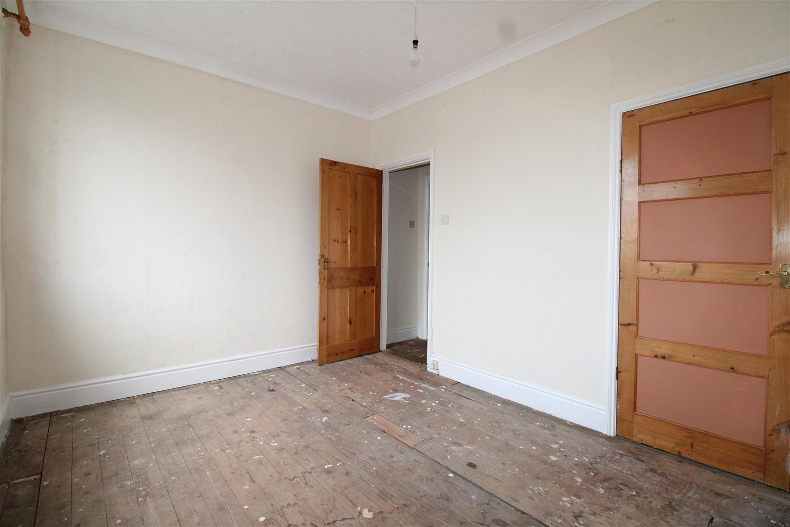 2 bed terraced house for sale in Vicarage Road, Stourbridge  - Property Image 9