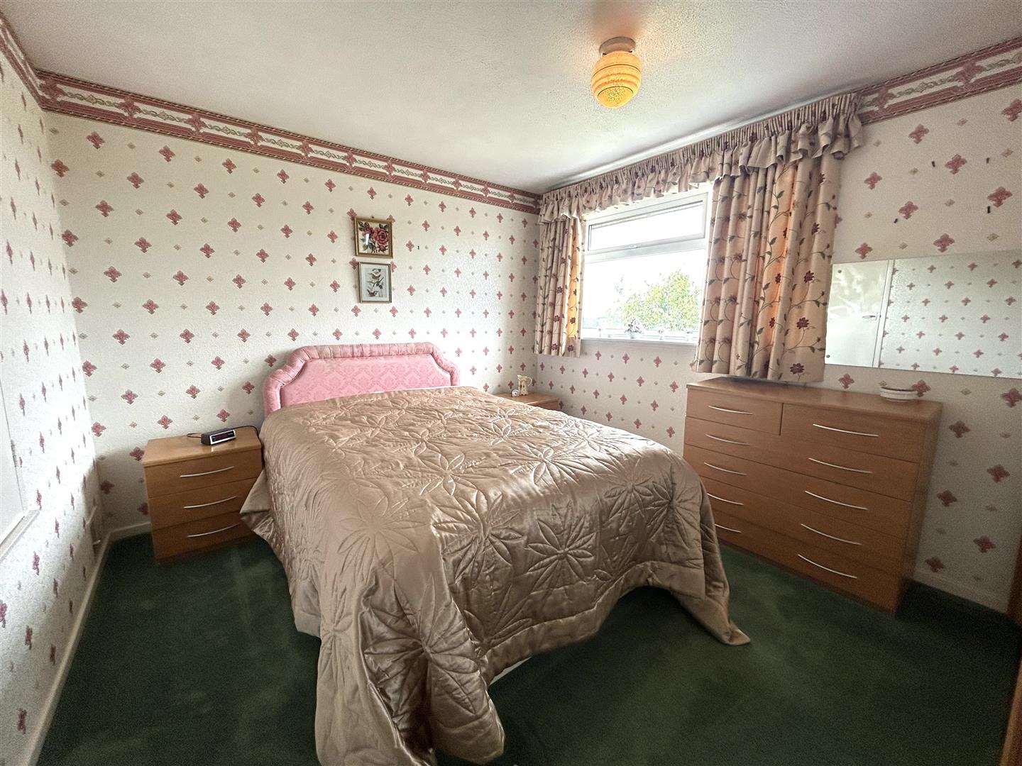 3 bed semi-detached house for sale in Moorfield Drive, Halesowen  - Property Image 7