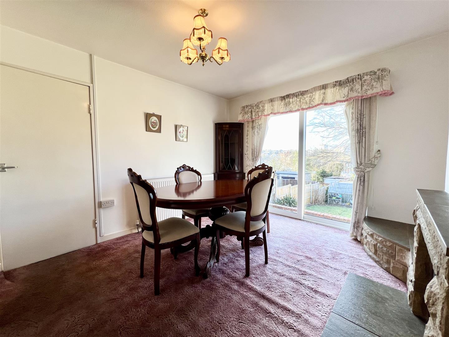 3 bed semi-detached house for sale in Cobham Road, Halesowen  - Property Image 3