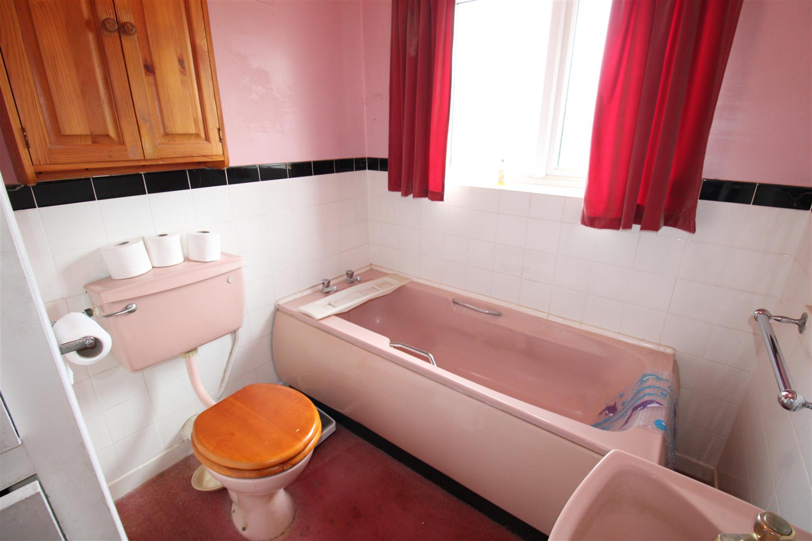 3 bed semi-detached house for sale in The Broadway, Stourbridge  - Property Image 11