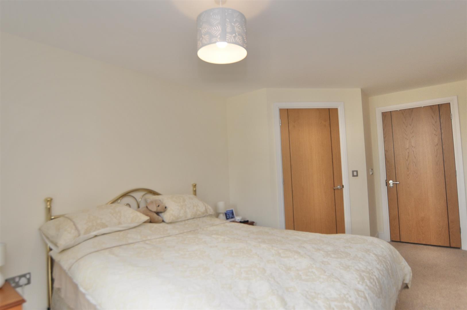2 bed apartment for sale in Park Road, Stourbridge  - Property Image 16