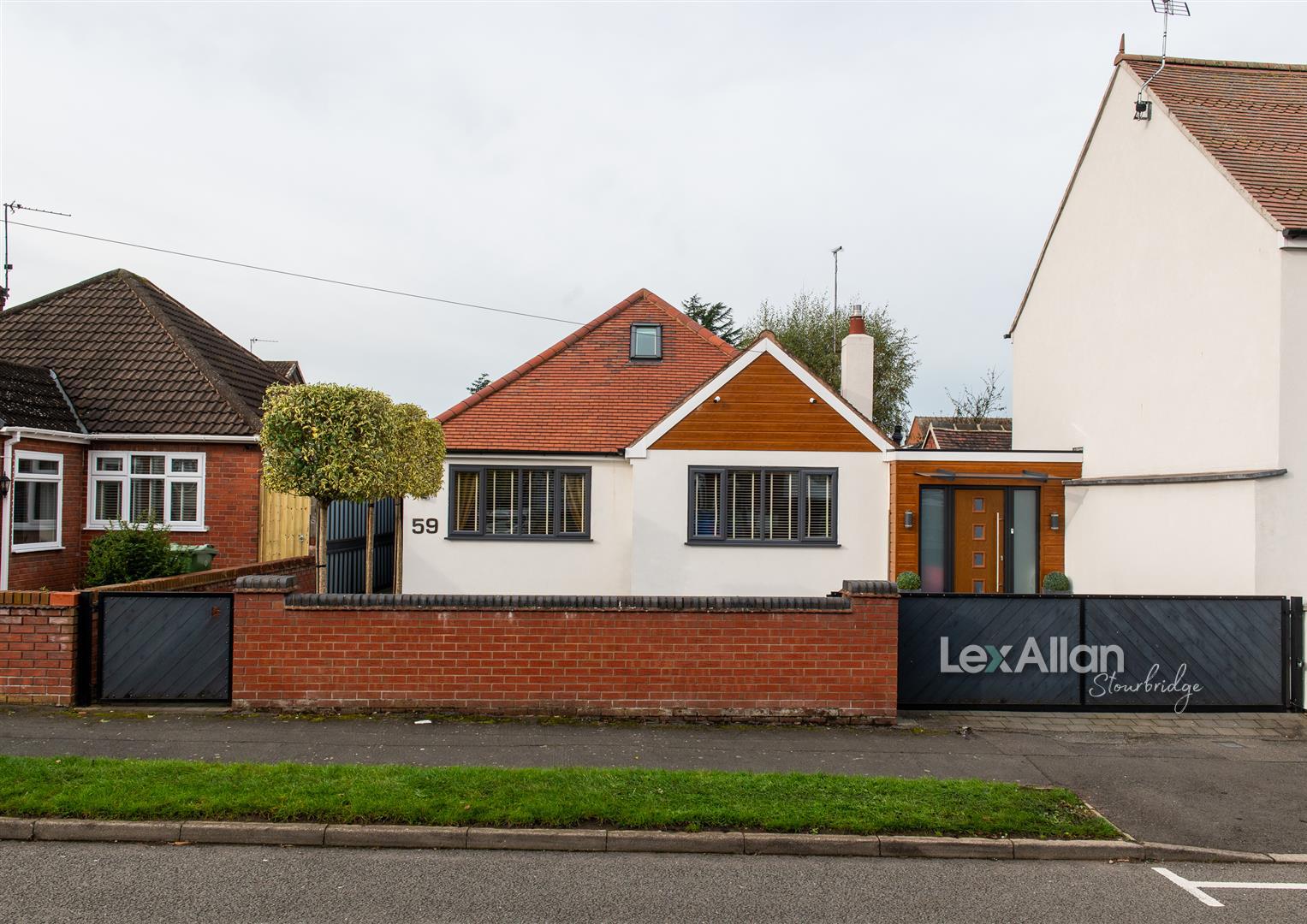 4 bed detached house for sale in Penzer Street, Kingswinford - Property Image 1